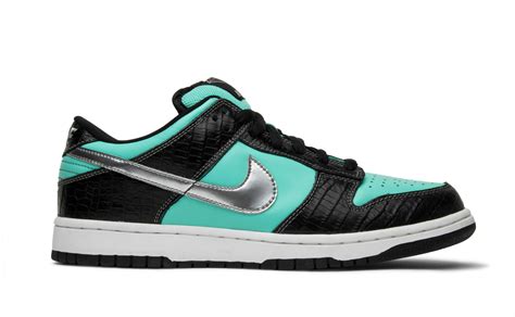 nike diamond dunks|sb dunk low diamond supply.